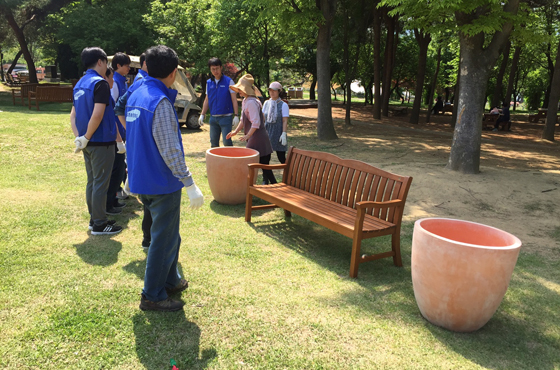 서울대공원과 삼성전자가 조성하는 ‘休가든’에 BCBG 설치