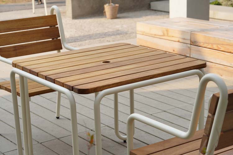 Divano Side Table
