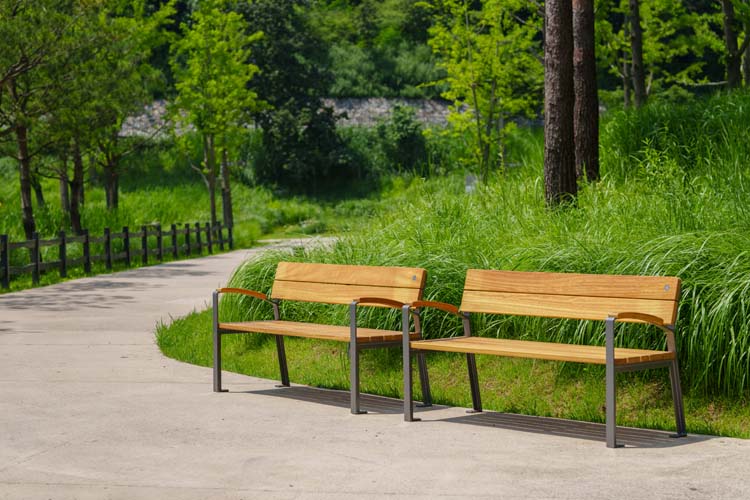 Modena Bench