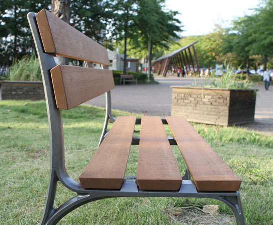 Doppio Bench