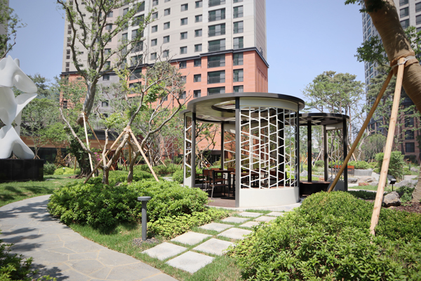Dongchun Xi Apartment 2 block