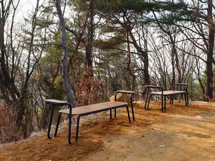 Clip Bench